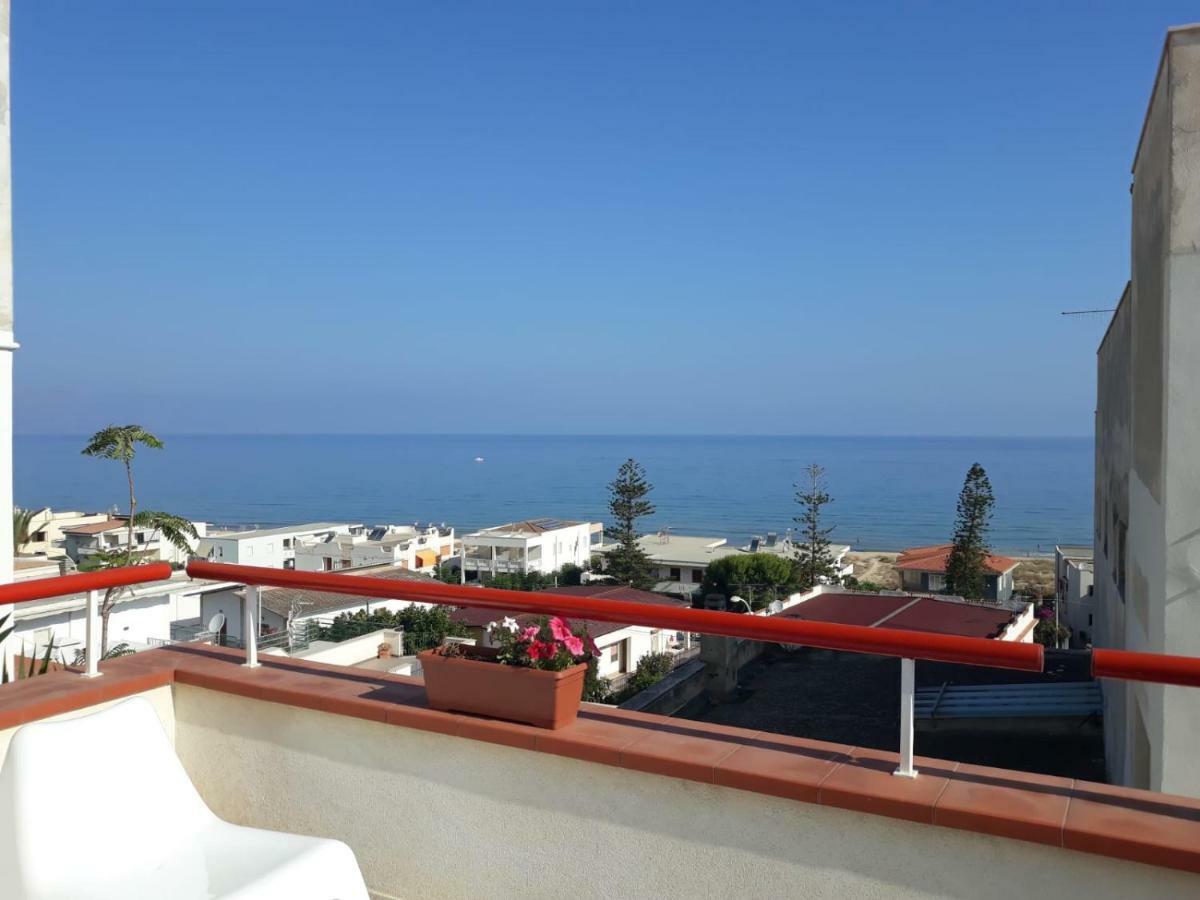Casa Azzurra Villa Alcamo Marina Buitenkant foto